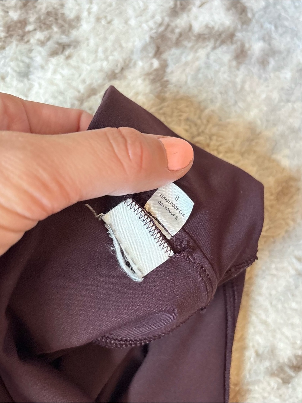 Vuori Set Two Piece AllTheForm Sports Bra Leggings Maroon Yoga Workout - Picture 7 of 7